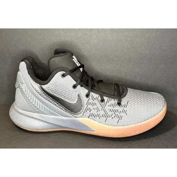 Nike Kyrie Flytrap 2 Shoes Mens Size 10 Gray Black Gum Basketball AO4436-006 - Picture 2 of 12